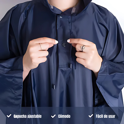 CAPA IMPERMEABLE – Protección total bajo la lluvia con máxima visibilidad y comodidad