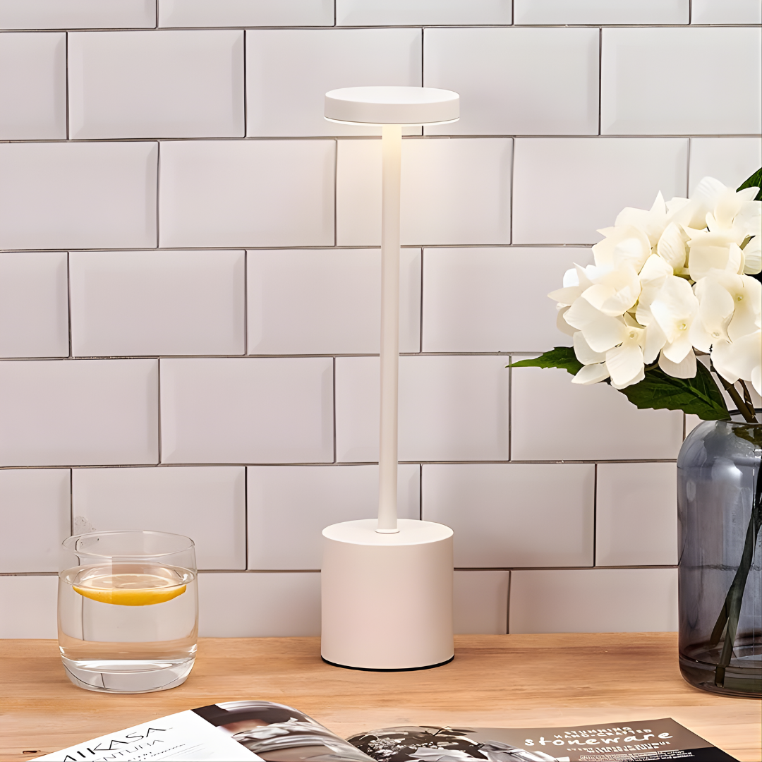 LÁMPARA TOUCH – Iluminación elegante, control táctil y ambiente perfecto en cualquier momento