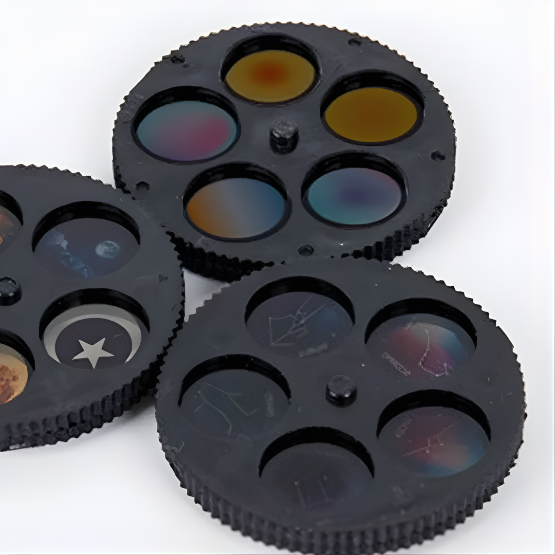 PROYECTOR ESTELAR PARA NIÑOS – Sueños mágicos bajo un cielo lleno de estrellas